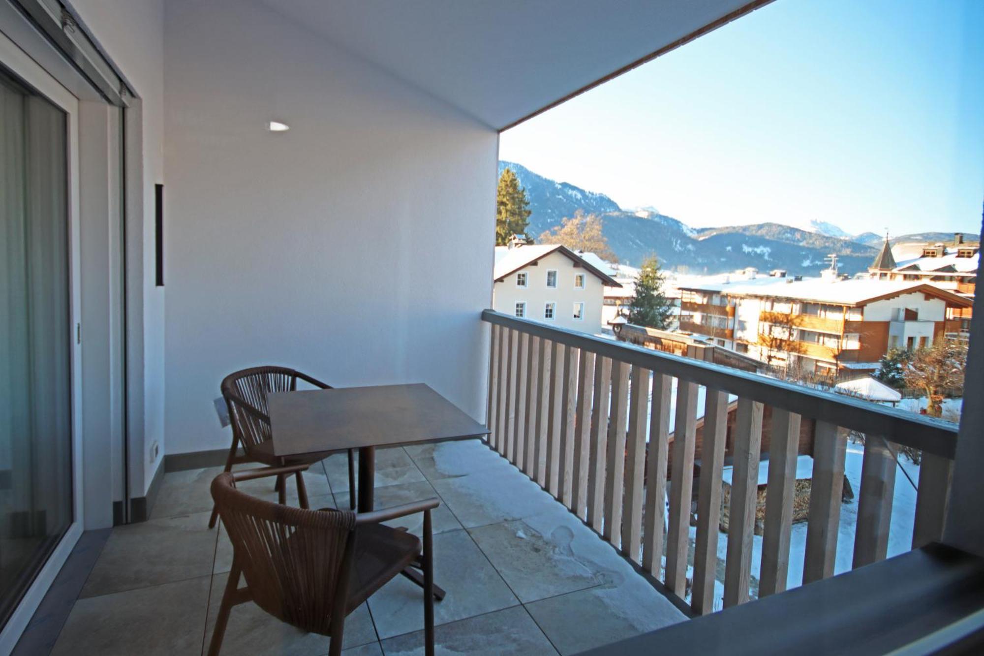 Aurturist Dobbiaco Roulette Apartment Room photo